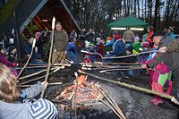 Themenbild: Kinder-Waldweihnacht
