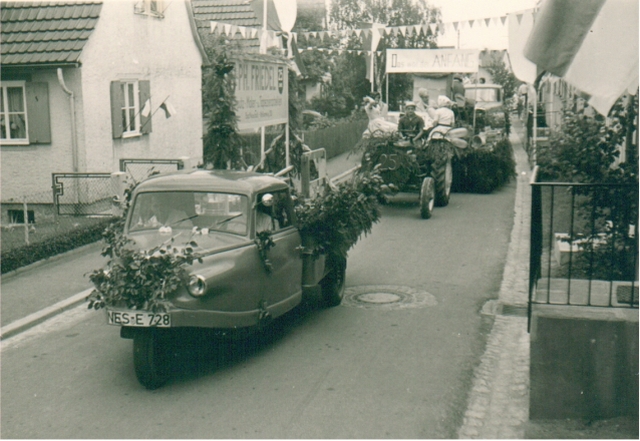 Am Solzbach 1963 Festzug zum 25-jährigen