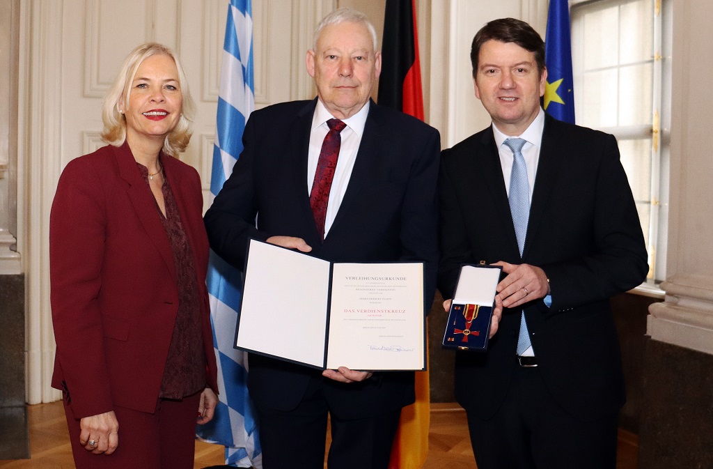 Bundesverdienstkreuz Stapff