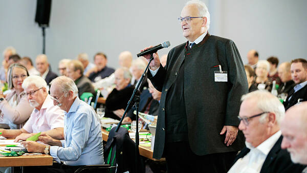 Themenbild: Rudolf Limmer, Präsident VWE-Bayern