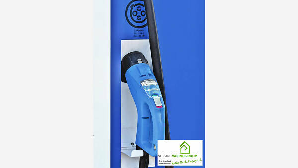 Themenbild: Ihre eigene Elektro-Auto-Ladestation Themenbild: Ihre eigene Elektro-Auto-Ladestation