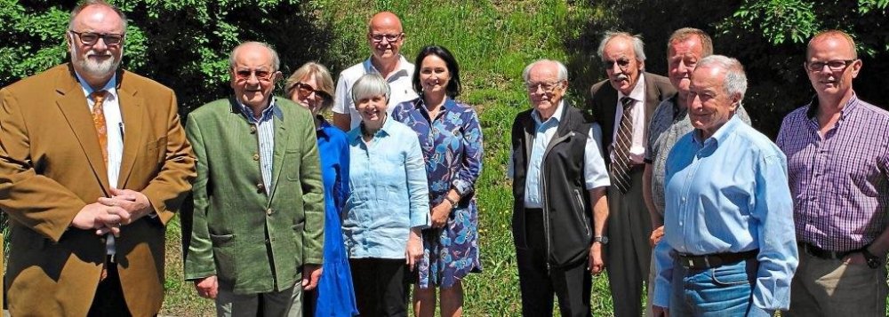 Vorstandschaft der SG Passau Maierhof mit Bürgermeister Jürgen Dupper und Bezirksvorsitzendem Bernd Zechmann