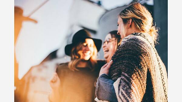 Themenbild: Frauen Themenbild: Frauen