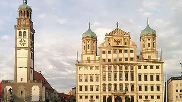 Themenbild: Augsburger Rathaus und Perlachturm