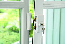 Themenbild: Fensterriegel