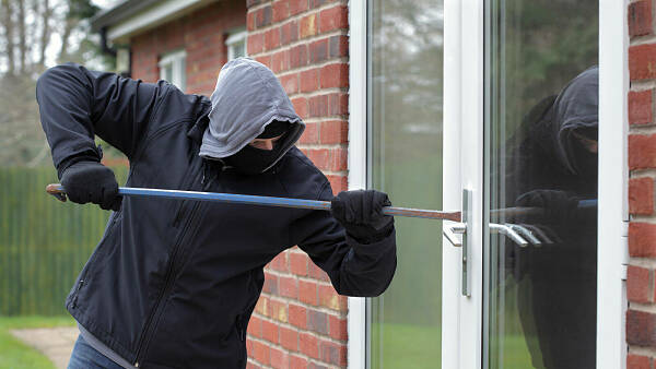 Themenbild: Einbruch Haus Themenbild: Einbruch Haus
