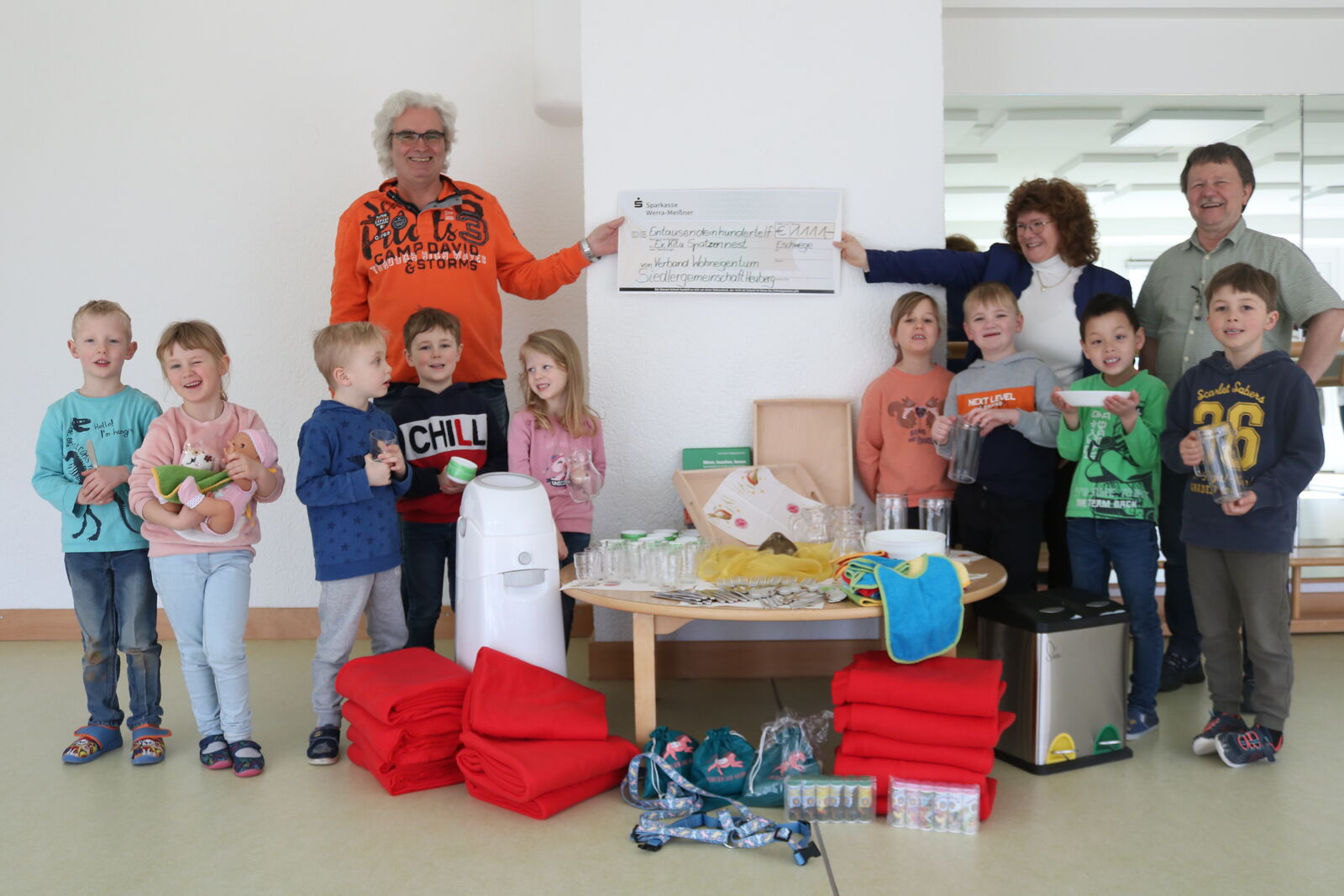 SG Heuberg unterstützt Kindertagesstätte mit 1111 Euro.