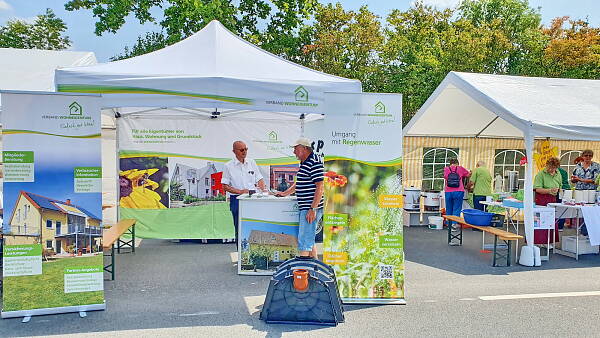 Themenbild: Info-Stand des VWE Themenbild: Info-Stand des VWE