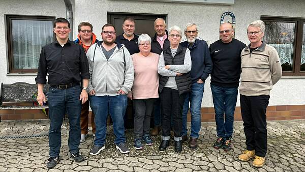 Themenbild: erweiterter Vorstand mit Beisitzern Themenbild: erweiterter Vorstand mit Beisitzern