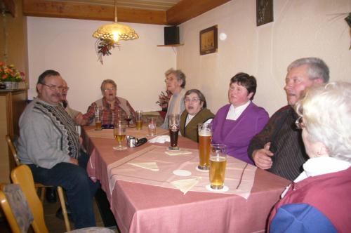 Mit Gesang wurden die Musiker begleitet.