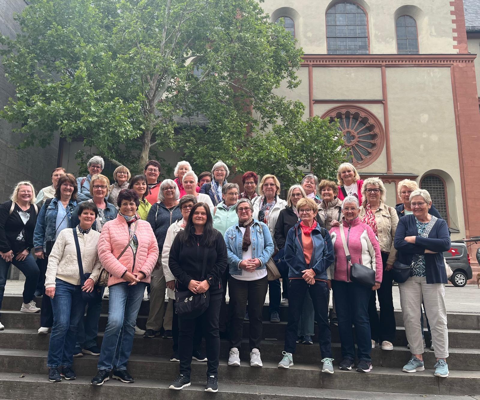 Gruppenfoto Muittertagsfahrt