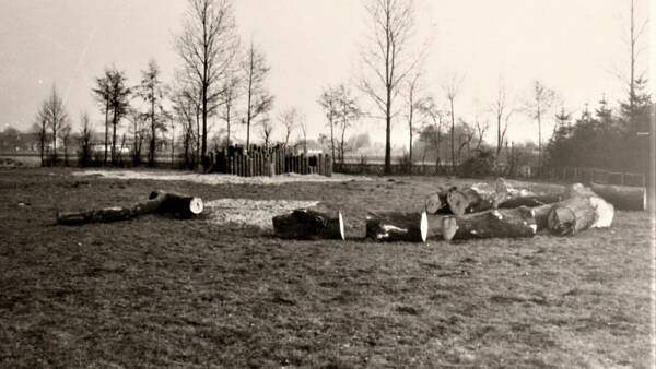 Themenbild: historischer Spielplatz Breslauer Strasse Rheda Themenbild: historischer Spielplatz Breslauer Strasse Rheda