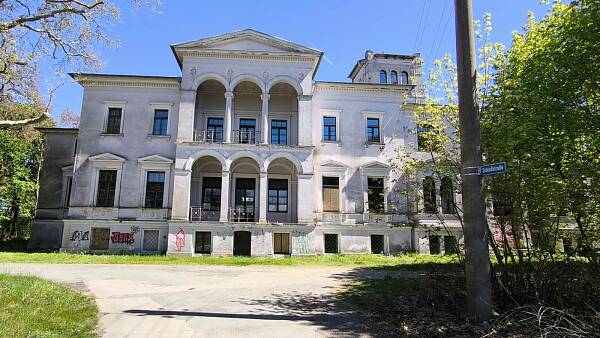 Themenbild: Alte Villa in Sachsen-Anhalt