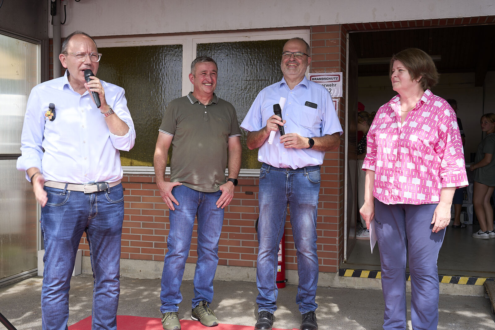 Coole Socke erhielt der Oberbürgermeister Christian Specht auf der Kerwe 2023
