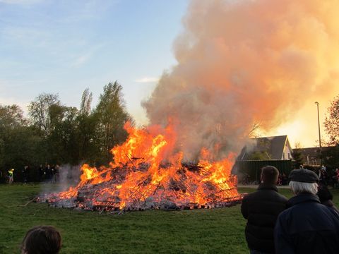 Osterfeuer8
