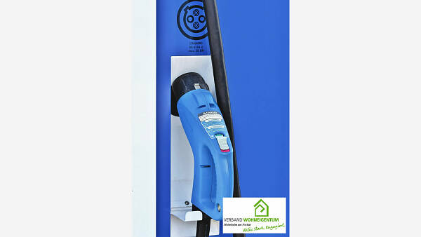 Themenbild: Ihre eigene Elektro-Auto-Ladestation Themenbild: Ihre eigene Elektro-Auto-Ladestation