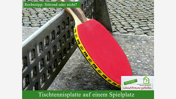 Themenbild: Tischtennisplatte auf einem Spielplatz