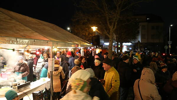 Themenbild: Weihnachtsmarkt in Rheinau-Süd