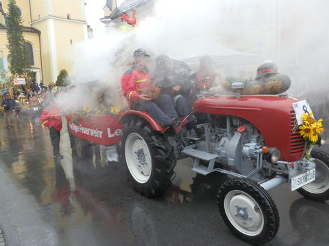 Die örtlich zuständige Feuerwehr sorgte für Nebel