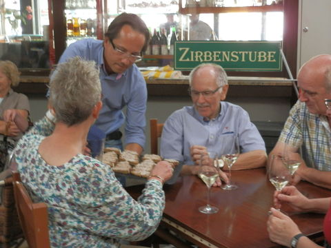 und alles probieren und kosten