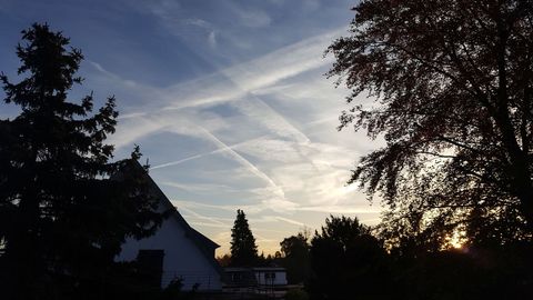 morgendlicher Herbsthimmel über Lohausen-Stockum