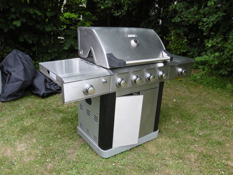 Profi-Gasgrill