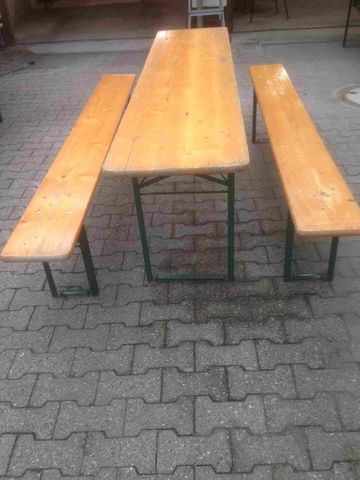 Bierzeltgarnitur