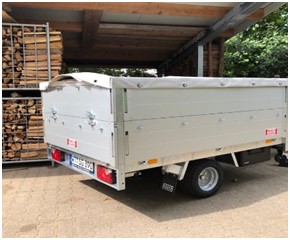 Pkw-Anhänger 1300 kg | Verband Wohneigentum e.V.