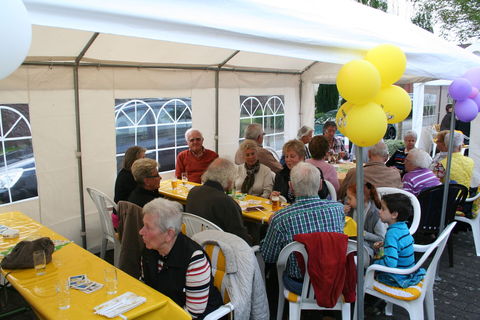 Maibaum aufstellenn