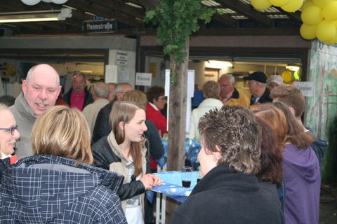 Maibaum aufstellenn