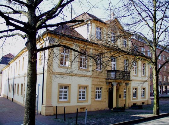 Rossihaus in der Herrenstrasse