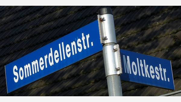 Themenbild: Straßennamen