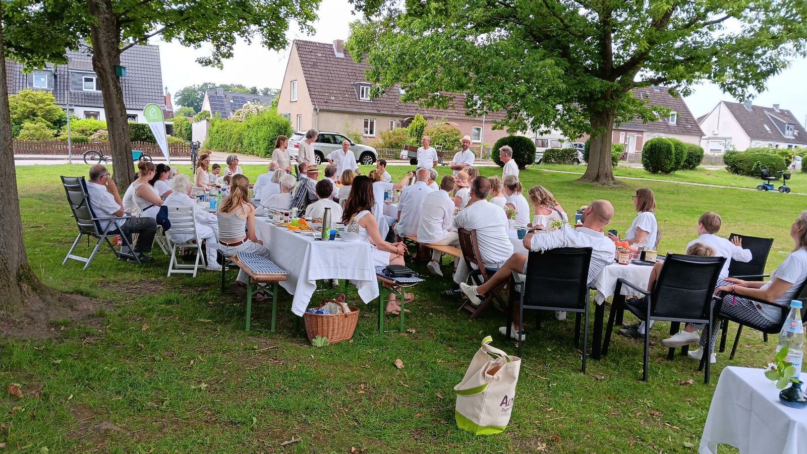 Dinner in Weiß 2025
