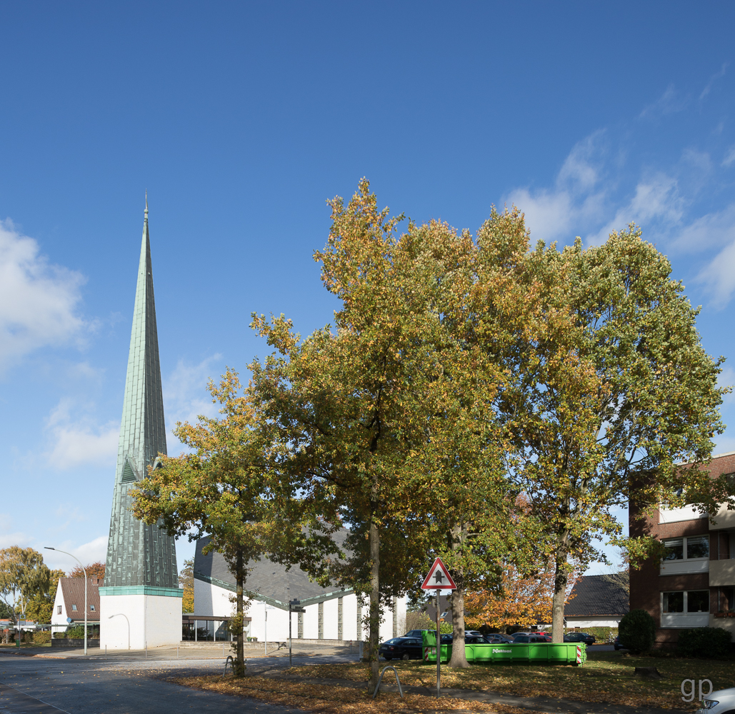 An der Surheider Kirche