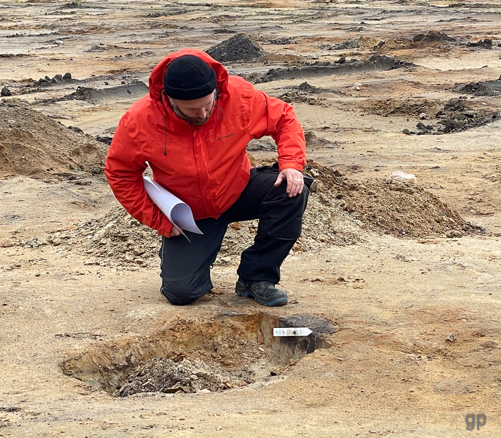 Freigelegter Gründungspfahl