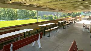 Sportheim-Terrasse