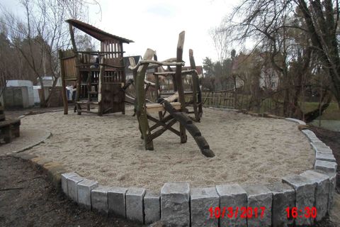 Spielplatz 3