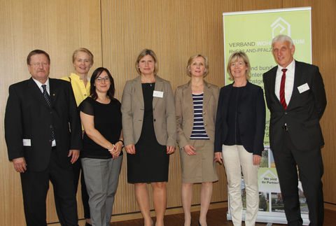 Manfred Stiebitz, Gabi Wieland MdL, Bianca Klein (FM), Michaela Jindra, Petra Uertz (Bundesgeschäftsführerin VWE), Doris Ahnen(FM), Helmut Weigt